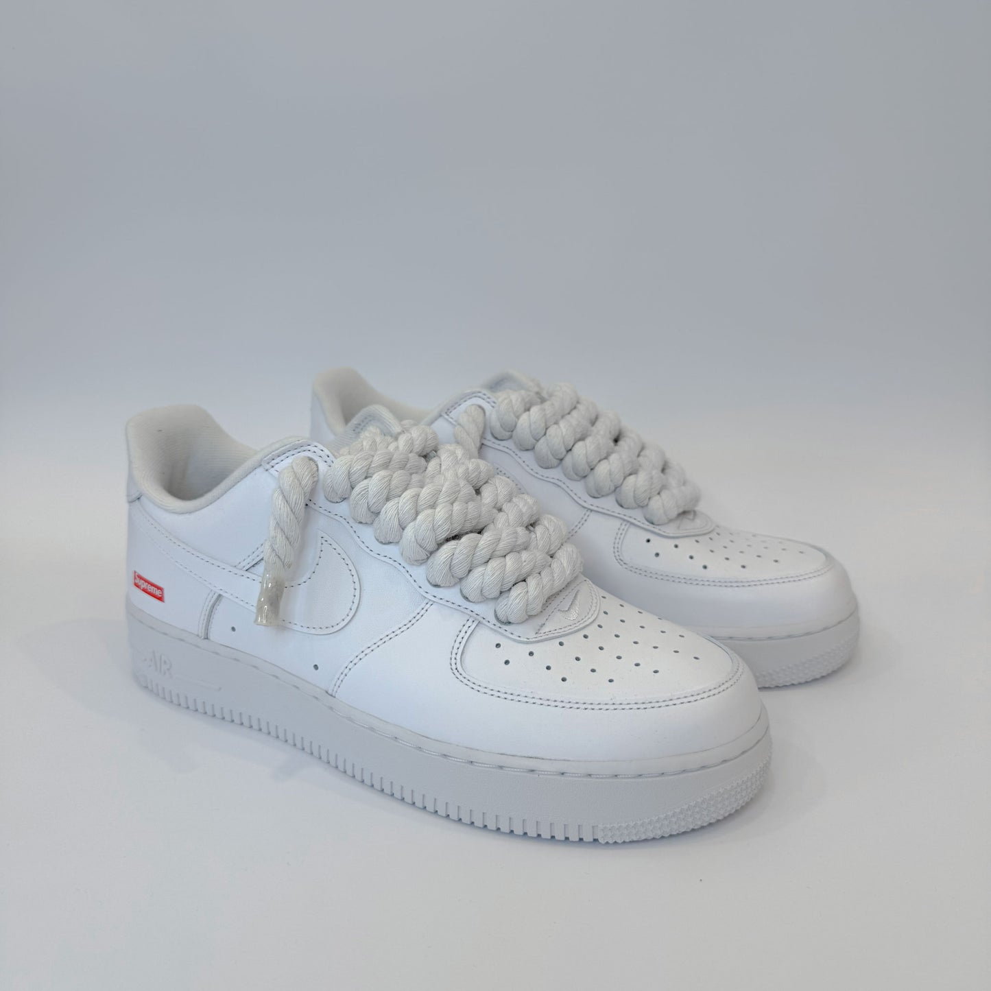 Nike Air Force 1 Low Supreme White - Biele Rope Šnúrky