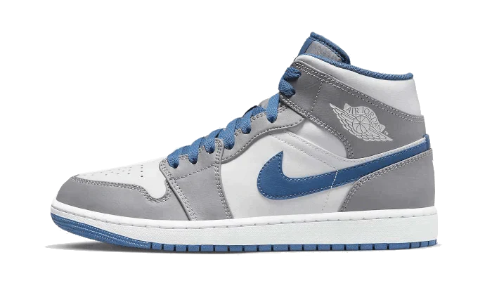 Tenisky Air Jordan 1 Mid sivo-modro-biele, pohľad z boku