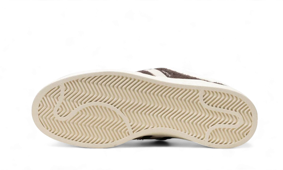 Tenisky adidas Campus Bad Bunny hnedo-biele, pohľad zo spodu