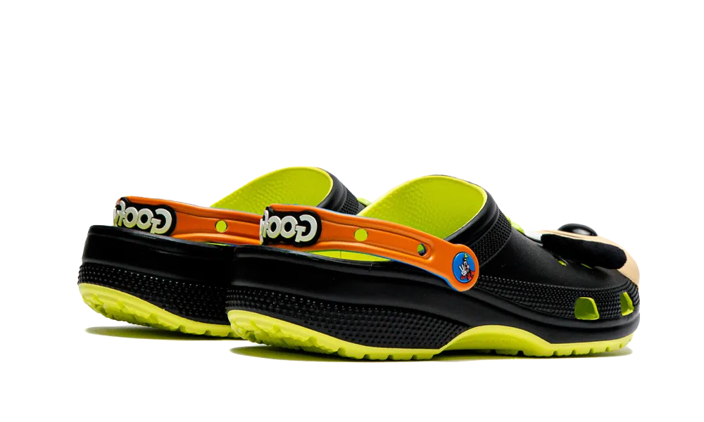 Crocs Classic Clog Disney I'm Goofy čierne so žltými detailmi, pohľad z vrchu