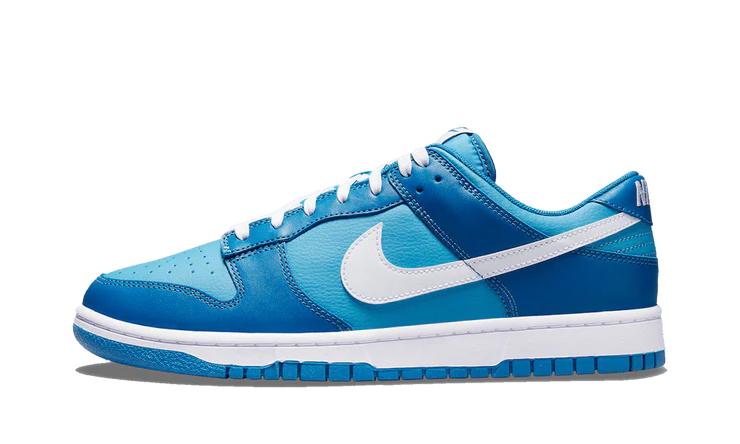Tenisky Nike Dunk nízke modro-biele, pohľad z boku