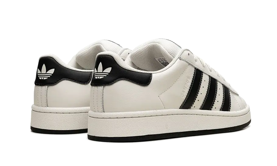 Tenisky adidas Campus 00s bielo-čierne, pohľad zo zadu