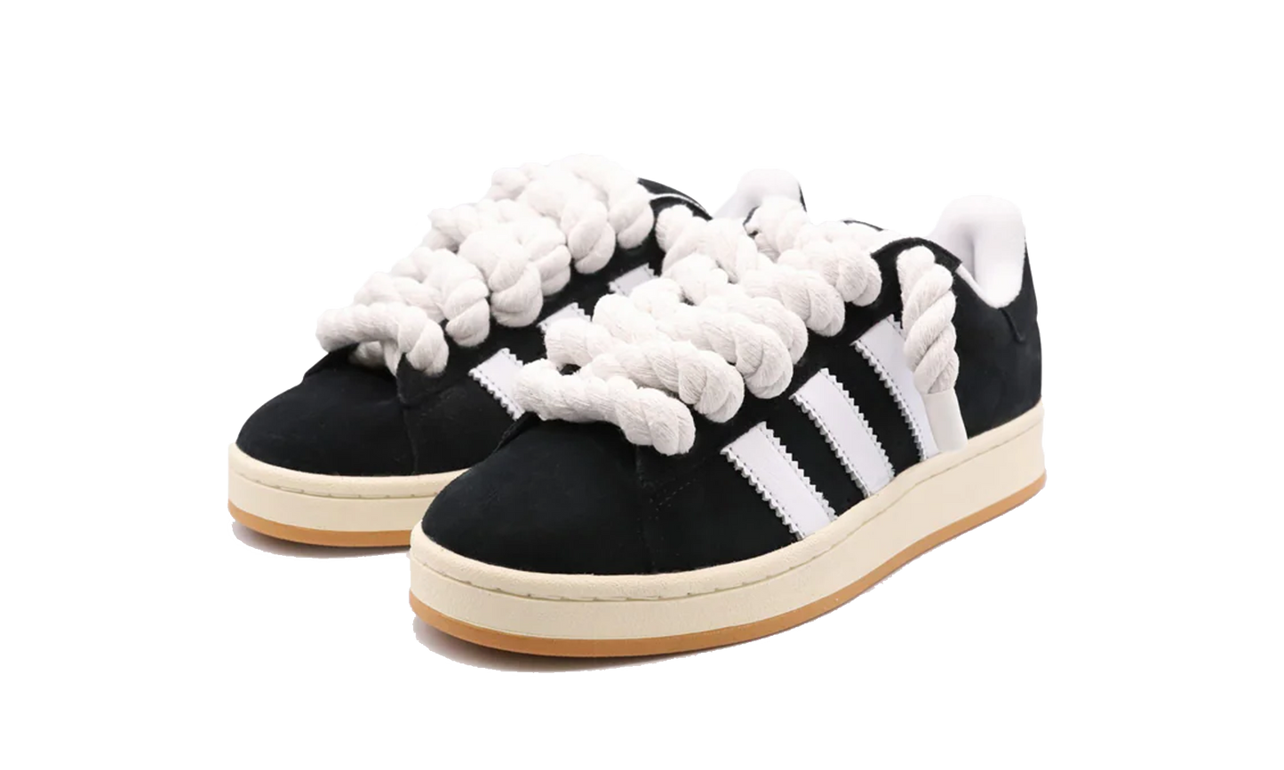 Tenisky Adidas Campus čierne s bielymi rope šnúrami, pohľad z uhla