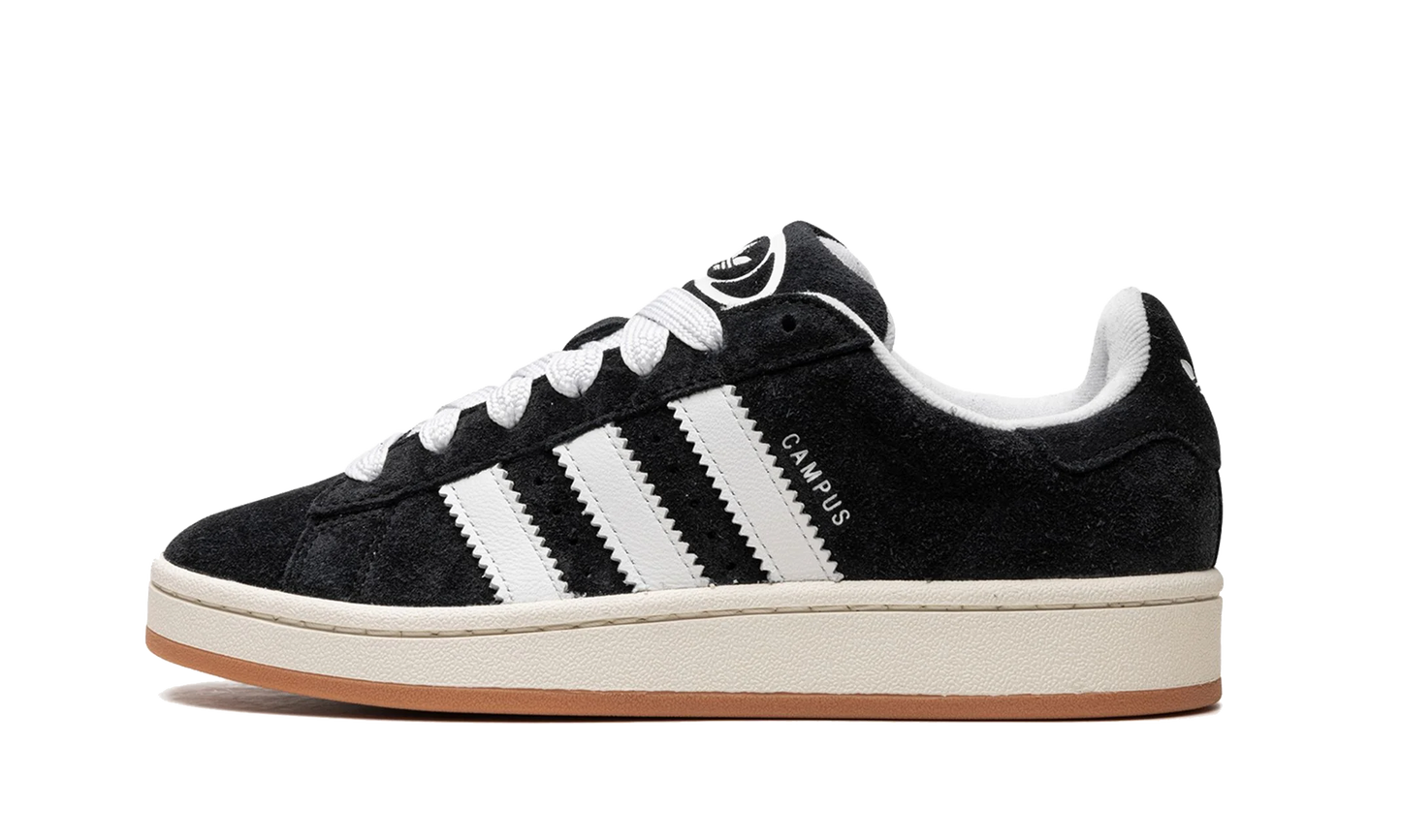 Tenisky Adidas Campus čierne, pohľad z boku