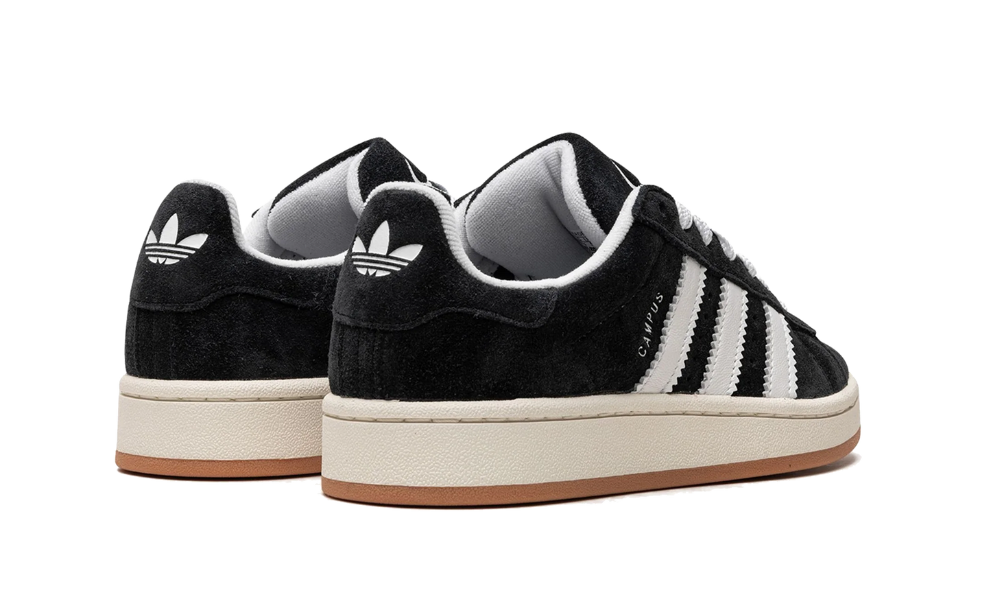 Tenisky Adidas Campus čierne, pohľad zozadu