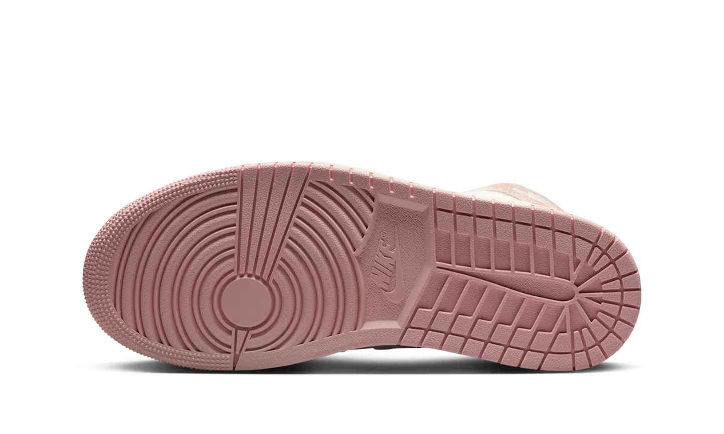 Air Jordan 1 Retro High OG Washed Pink