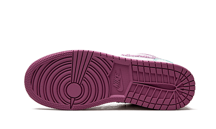 Tenisky Air Jordan 1 nízke bielo-farebné, pohľad na podrážku