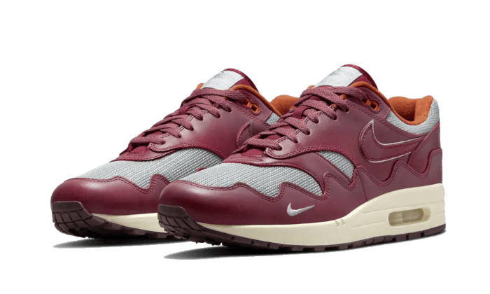 Tenisky Air Max 1 Patta bordové, pohľad z uhla