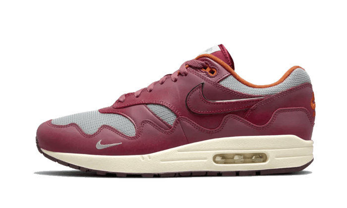 Tenisky Air Max 1 Patta bordové, pohľad z boku