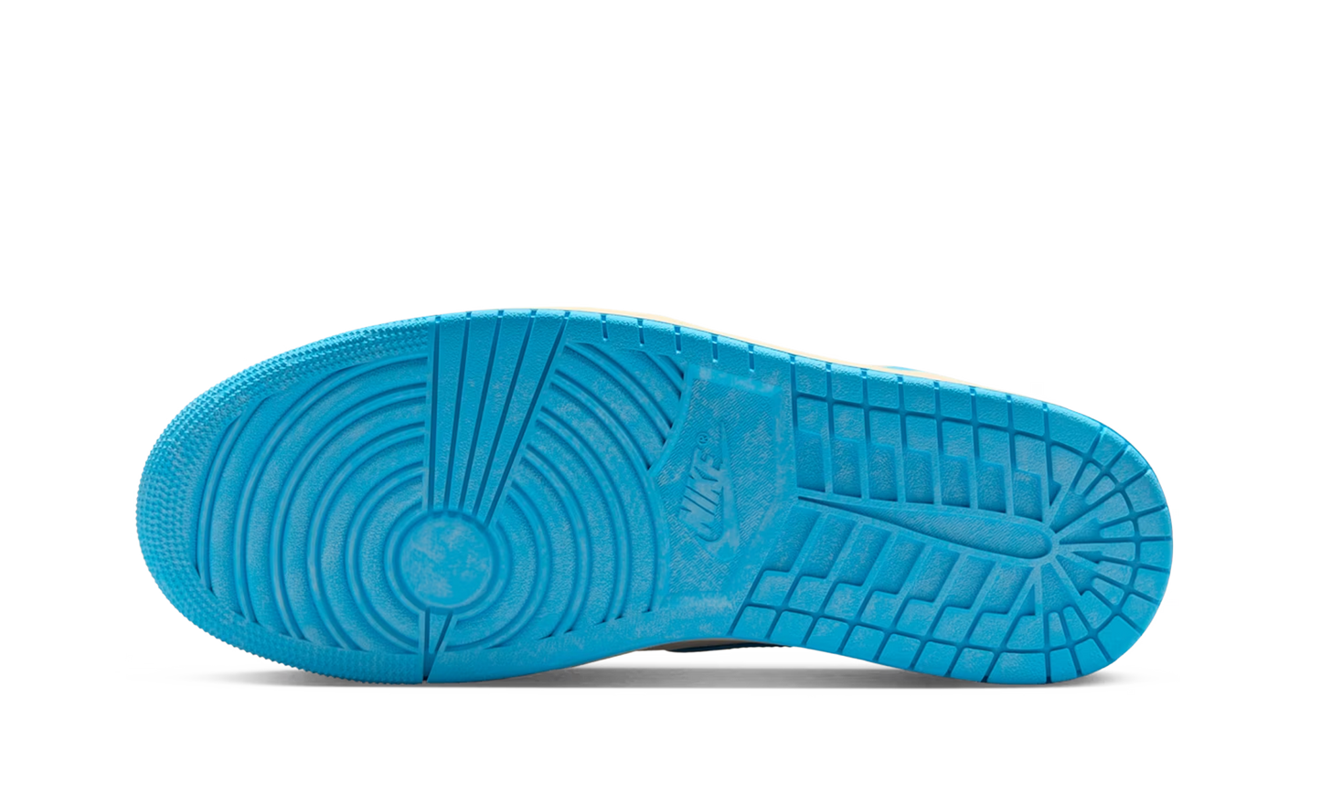 Air Jordan 1 Retro High OG UNC Reimagined