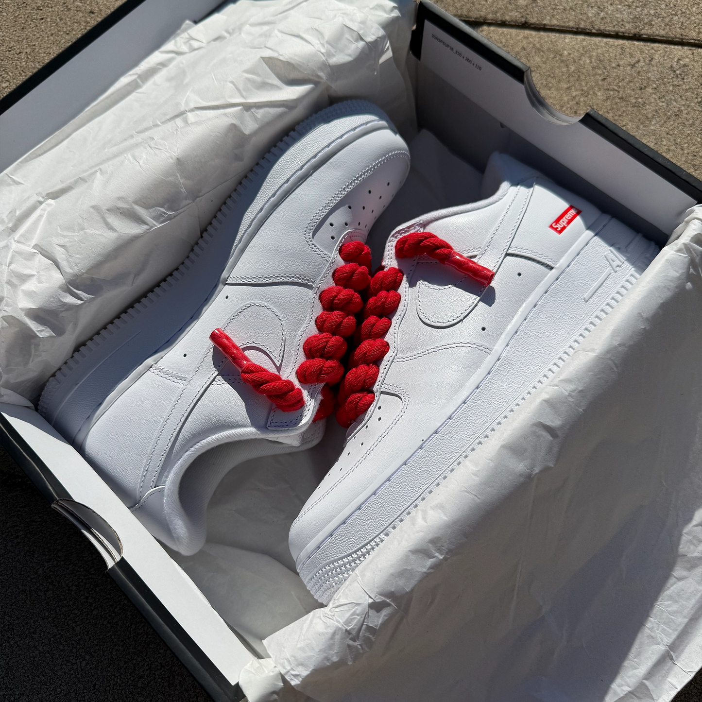 Nike Air Force 1 Low Supreme White - Červené Rope Šnúrky