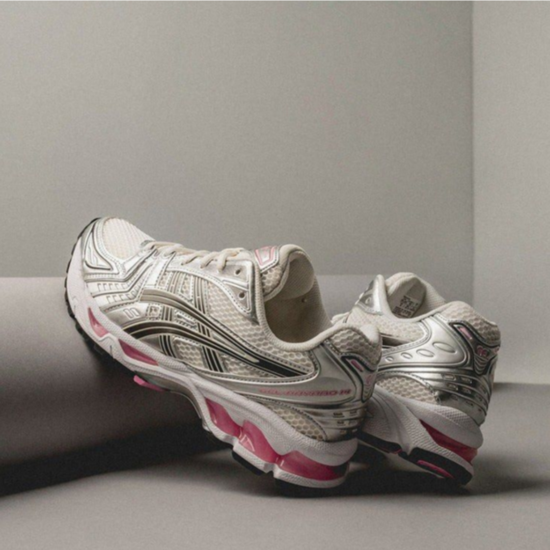 ASICS Gel-Kayano 14 Cream Sweet Pink, pohľad z boku na medzipodrážku