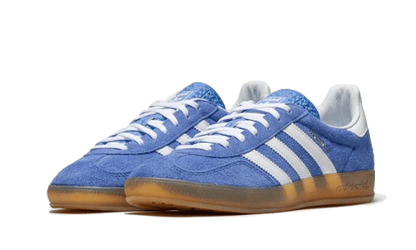 Tenisky adidas Gazelle modré, pohľad z uhla