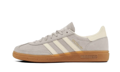 Tenisky adidas Handball Spezial sivo-biele, pohľad z boku