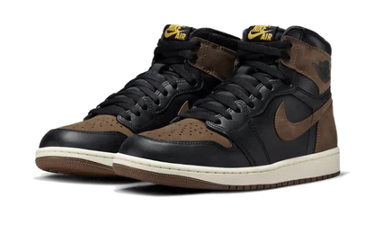 Tenisky Air Jordan 1 vysoké čierno-hnedé, pohľad z uhla