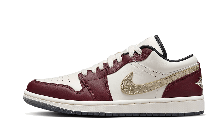 Tenisky Air Jordan 1 nízke bordovo-bielo-zlaté, pohľad z boku