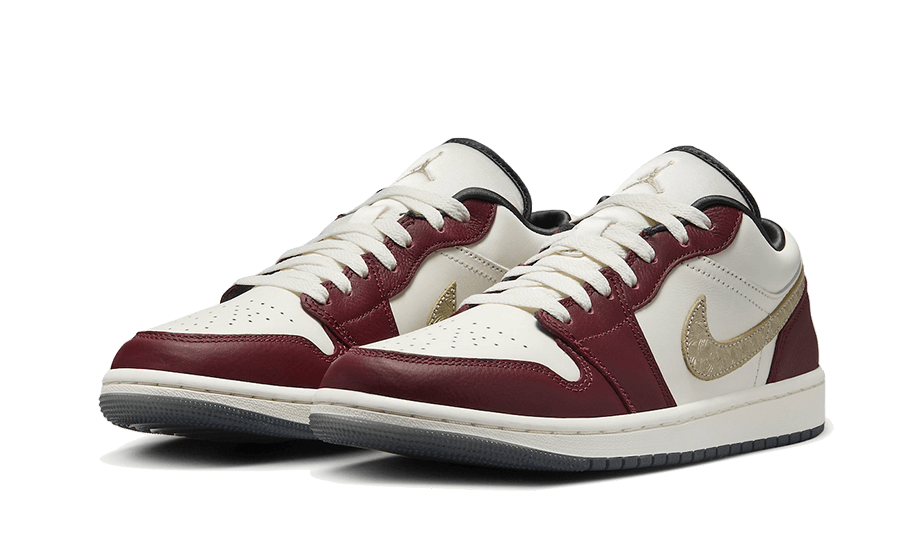 Tenisky Air Jordan 1 nízke bordovo-bielo-zlaté, pohľad z predu