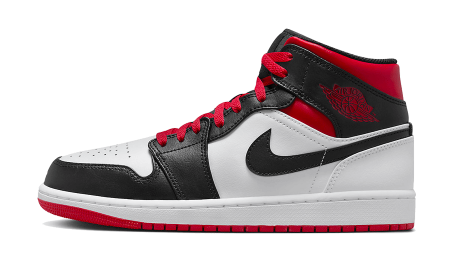 Tenisky Air Jordan 1 Mid čierno-bielo-červené, pohľad z boku