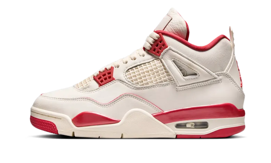 Air Jordan 4 Sierra Red HV0823-108 - bočný pohľad na biele sneakers s červenými detailmi a mesh panelmi