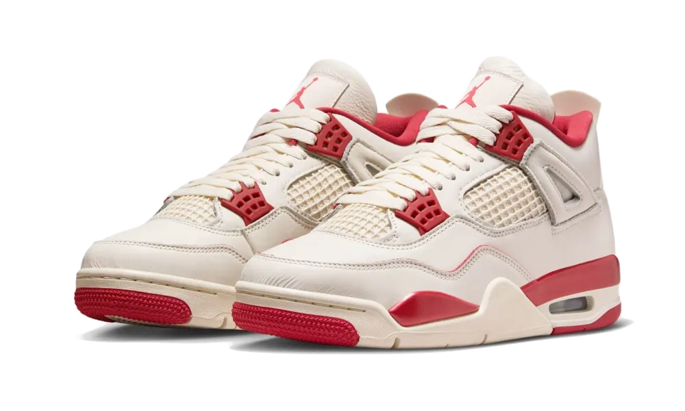 Jordan 4 Sierra Red - pohľad zhora na bielo-červené tenisky s Jumpman logom