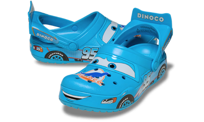 Crocs Lightning McQueen Dinoco, pohľad spredu na potlač zvršku