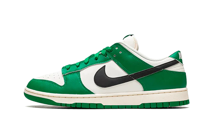 Tenisky Nike Dunk nízke zeleno-bielo-čierne, pohľad z boku