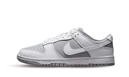 Tenisky Nike Dunk nízke bielo-sivé, pohľad z boku