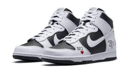 Tenisky Nike SB Dunk High bielo-čierne, pohľad z predu