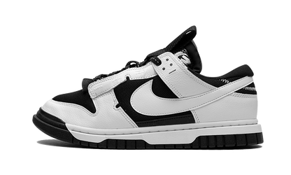 Tenisky Nike Dunk nízke bielo-čierne, pohľad z boku