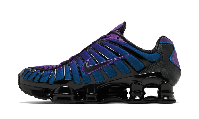Nike Shox TL Voltage Purple fialovo-čierne s iconic Shox stĺpikmi, pohľad z boku