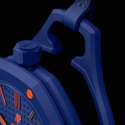 Swatch x Audemars Piguet Royal Pop Orenji Hachi SSX03L103N oranžové akcenty detail