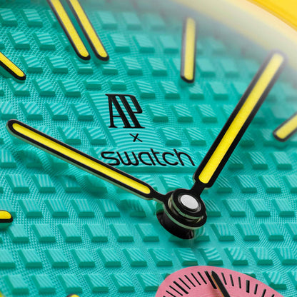Swatch x Audemars Piguet Royal Pop Savonnette Otg Roz SSX03J100N tyrkysový ciferník detail