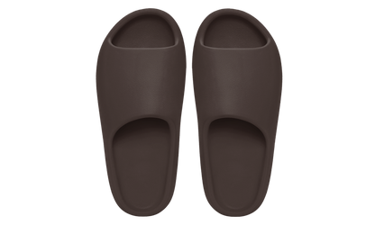 Šľapky Yeezy Slide hnedé bez adidasu, pohľad z vrchu