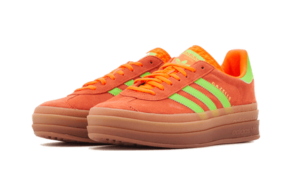 Tenisky adidas Gazelle Bold oranžovo-zelené, pohľad z predu