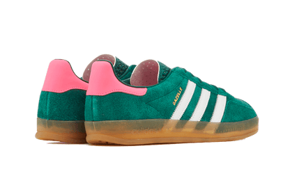 Tenisky adidas Gazelle zeleno-ružové, pohľad zo zadu