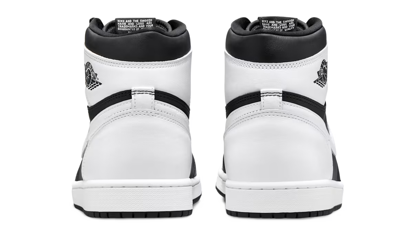 Air Jordan 1 Retro High OG Black White