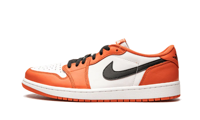 Tenisky Air Jordan 1 nízke oranžovo-bielo-čierne, pohľad z boku