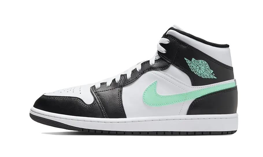 Tenisky Air Jordan 1 mid čierno-bielo-tyrkysové, pohľad z boku