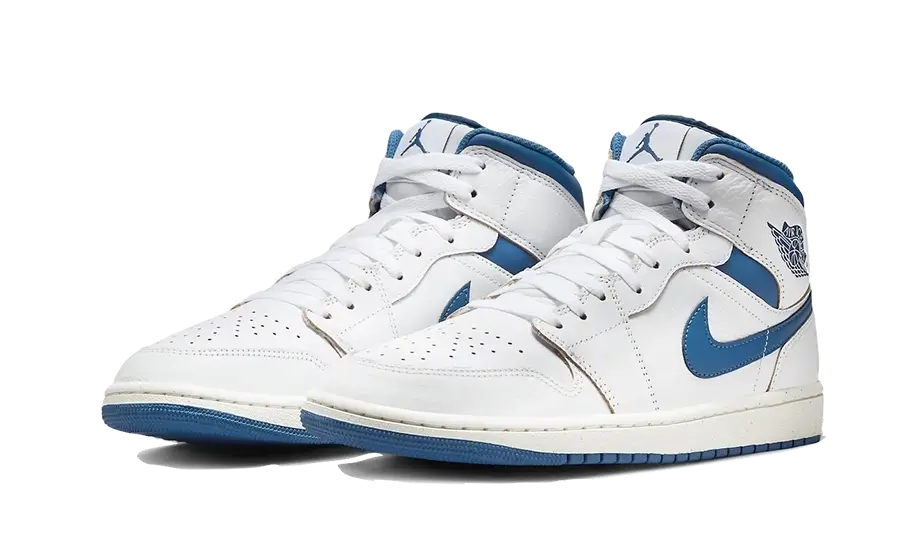 Tenisky Air Jordan 1 Mid bielo-modré, pohľad z predu