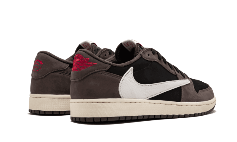 Air Jordan 1 Low Travis Scott, pohľad na pár spredu