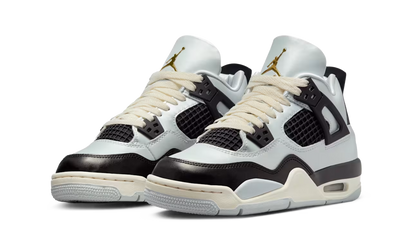 Air Jordan 4 Retro Platinum Gold