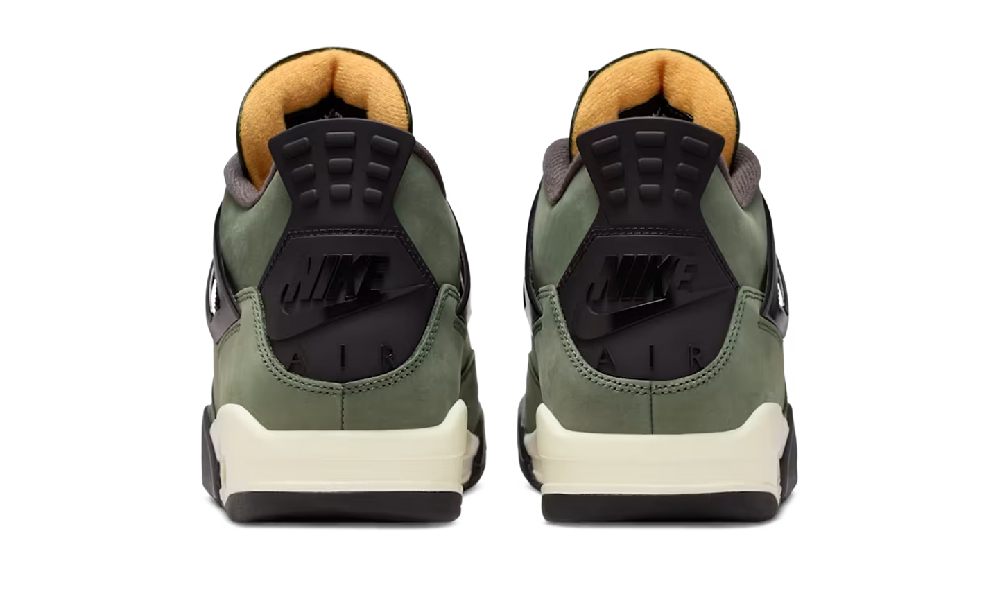 Air Jordan 4 Retro OG SP Undefeated