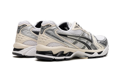 ASICS Gel-Kayano 14 White Midnight, pohľad zozadu na tmavomodrú vložku GEL