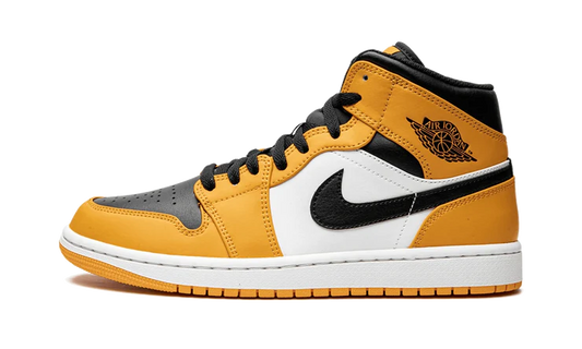 Tenisky Air Jordan 1 Mid TAXI žlto-čierno-biele, pohľad z boku