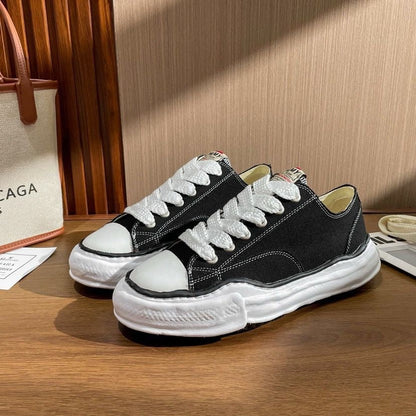 Maison Mihara Yasuhiro Peterson OG Sole čierne, pohľad na pár