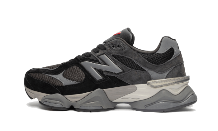 New Balance 9060 Black Castlerock čierne tenisky so semišovými prekrytiami, pohľad z boku