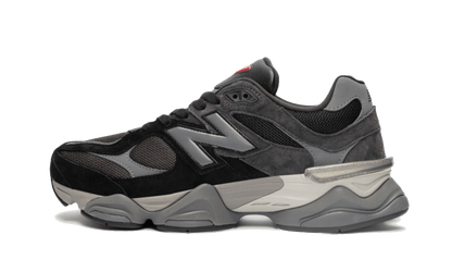 New Balance 9060 Black Castlerock čierne tenisky so semišovými prekrytiami, pohľad z boku