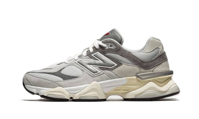 New Balance 9060 Rain Cloud Grey sivé tenisky so striebornym N logom, pohľad z boku
