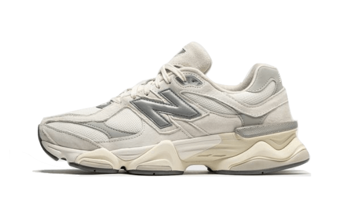 New Balance 9060 Sea Salt krémovo biele tenisky so striebornym N logom, pohľad z boku