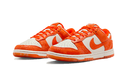 Tenisky Nike Dunk nízke oranžovo-biele, pohľad z predu